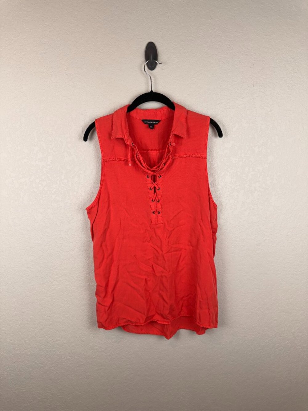 Rock & Republic Coral Lace-Up Collared Fringe Sleeveless Top L